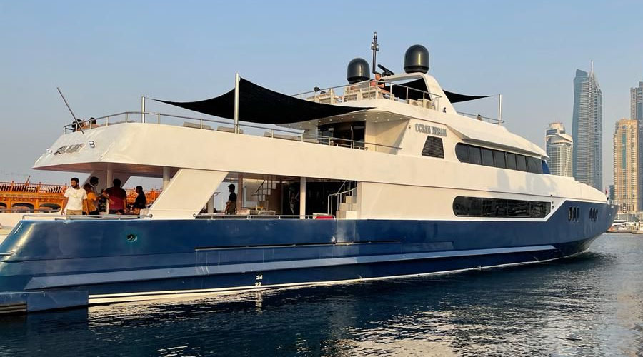 141 ft yacht Dubai