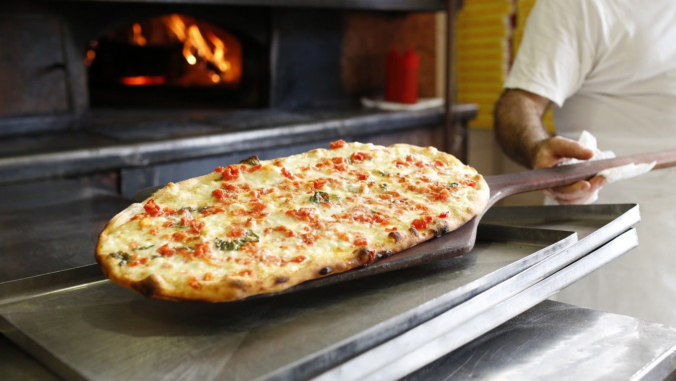 Where to Get the Best Pizza in Dubai?