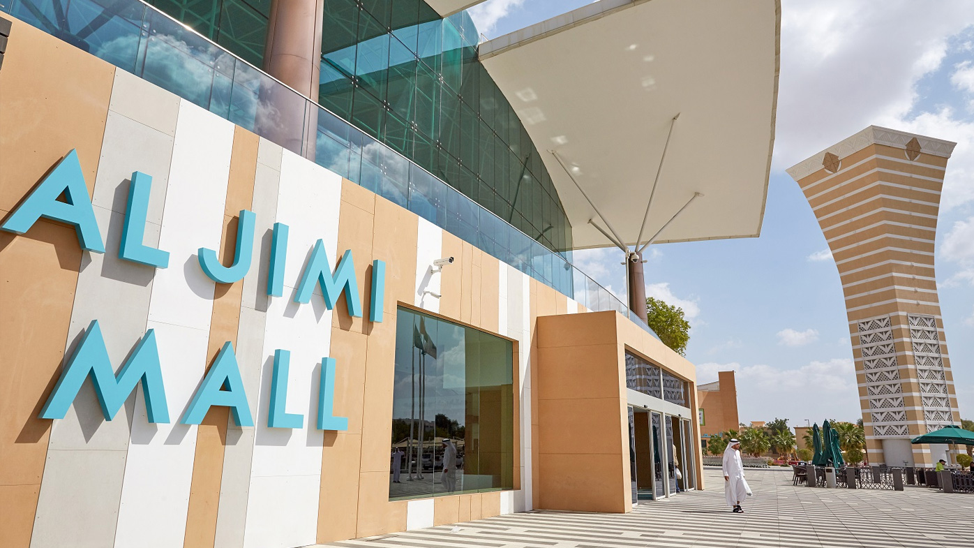 A Complete Guide of Al Jimi Mall in Dubai