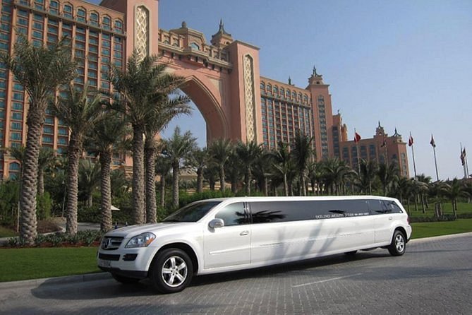 Top 10 Limousine Rental Companies in Dubai