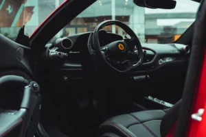 Ferrari F8 Tributo steering