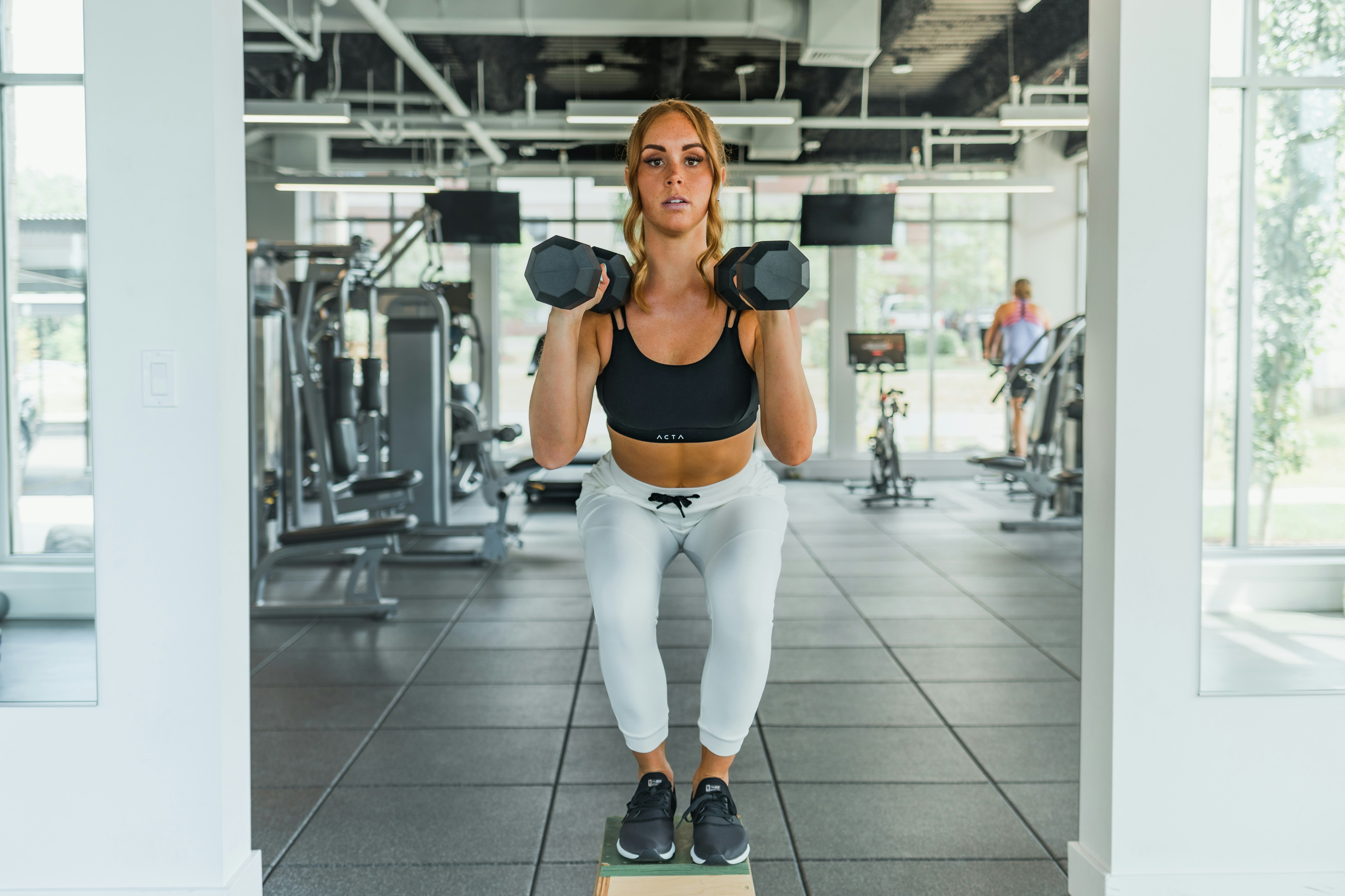 How Fitness Influencers Are Driving Lifestyle Trends in Dubai
