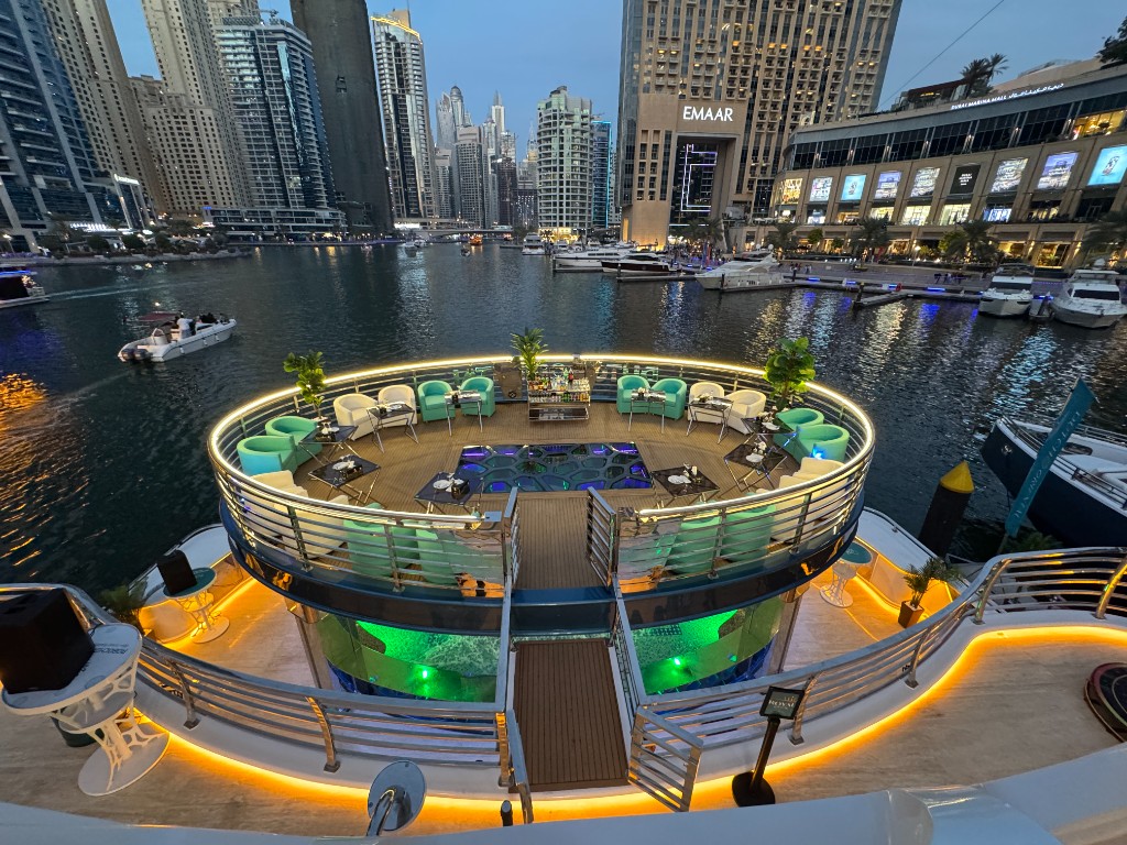 Lotus Royale Megayacht Dinner — VIP & Royal